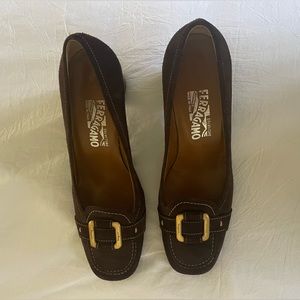 Ferragamo Heels NWOT! 8.5 B